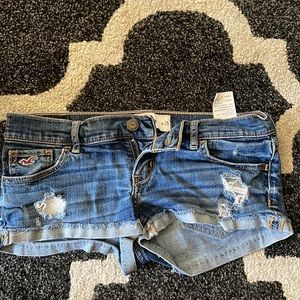 Hollister low rise shorts